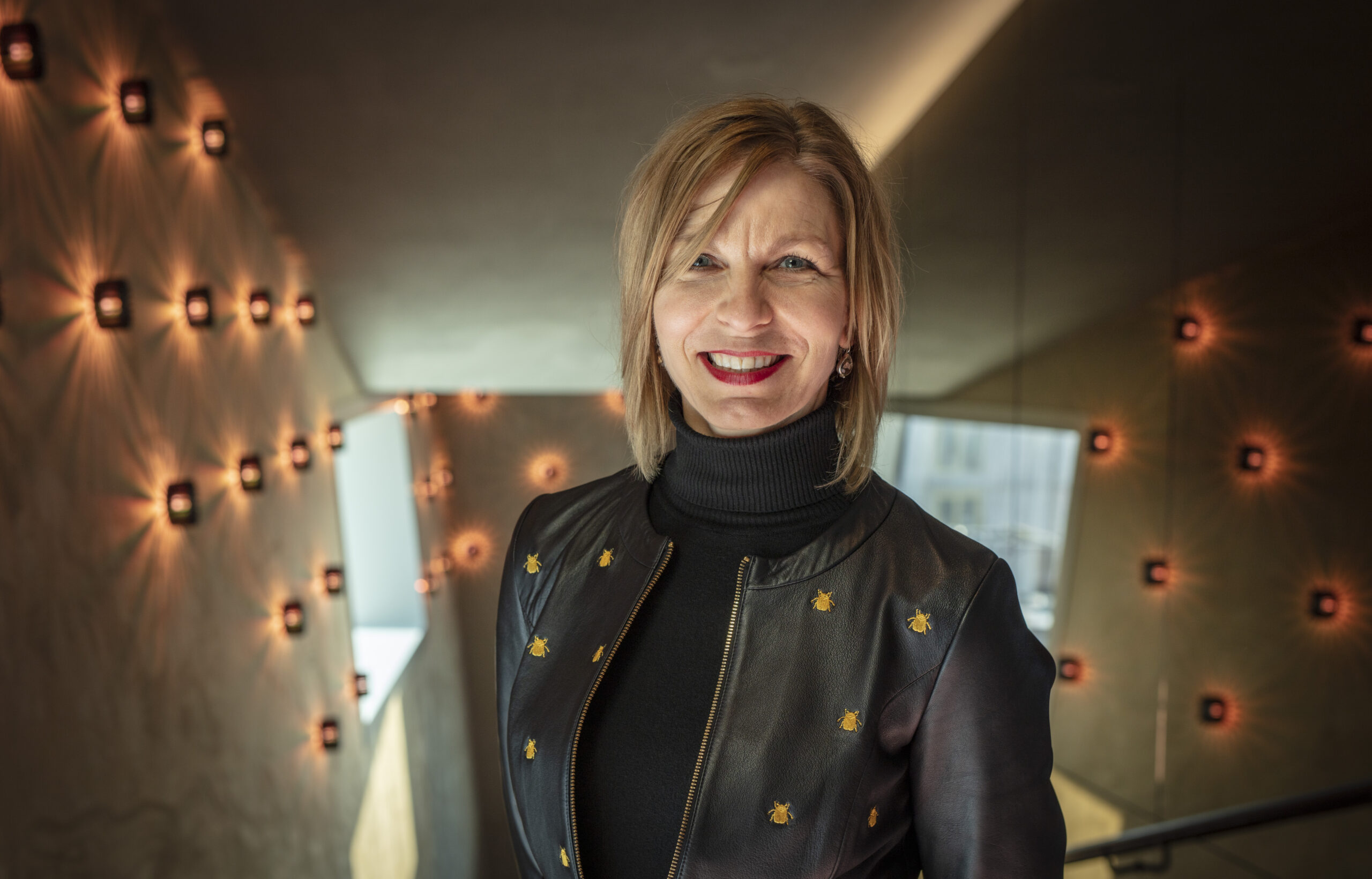 Connie Maathuis, directeur NVI over incasso en het Schuldenknooppunt